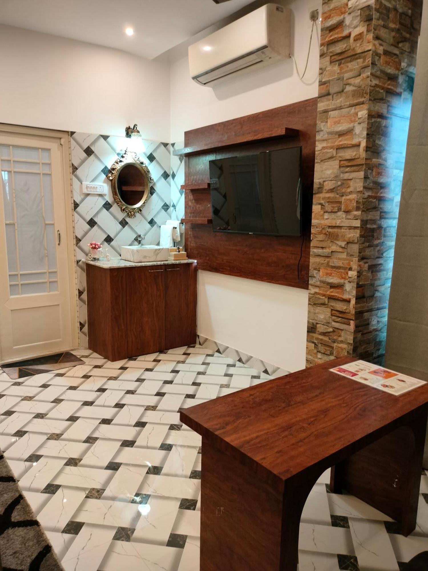 Kollolini Kolkata Bed & Breakfast Ngoại thất bức ảnh