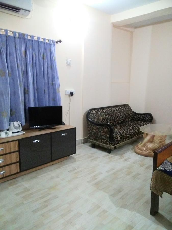 Kollolini Kolkata Bed & Breakfast Ngoại thất bức ảnh