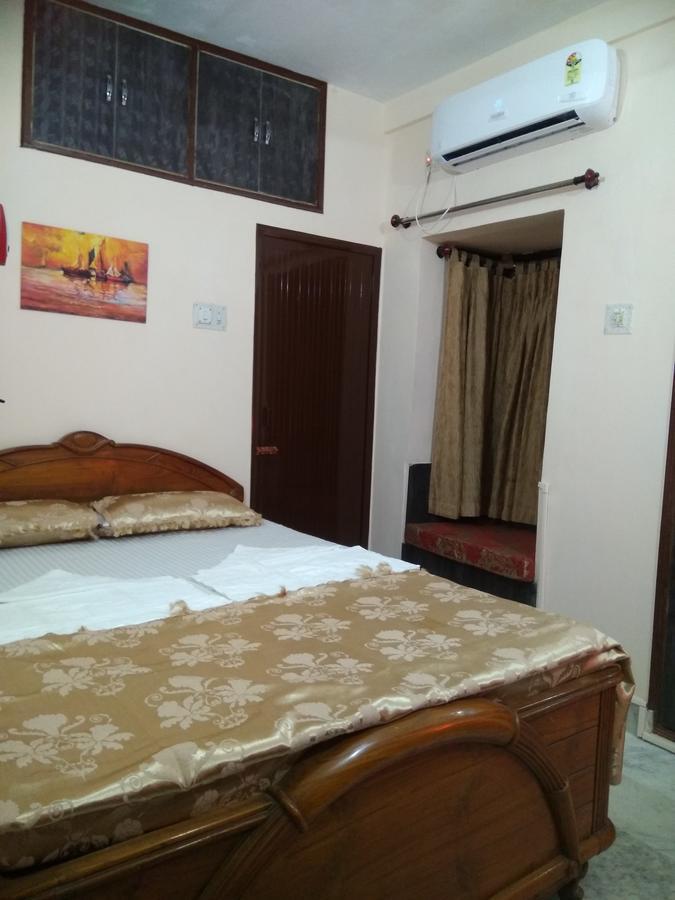 Kollolini Kolkata Bed & Breakfast Ngoại thất bức ảnh